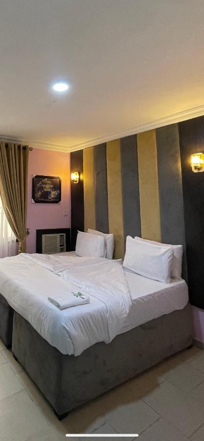 Alluring View Hotel - Allen Avenue Lagos Luaran gambar